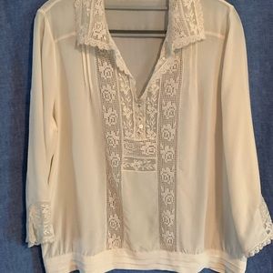 Zara woman off white lace top